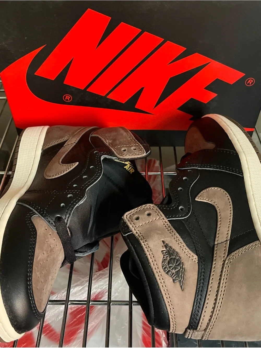 [FD1437-020] Grade School Air Jordan Retro 1 High OG 'Palomino' (GS) 5Y